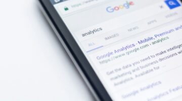 smartphone showing Google site